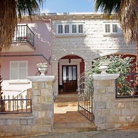 Apartment Ambroz Vela Luka Eksteriør bilde