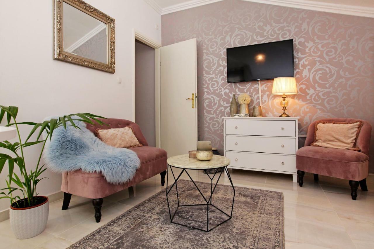 Apartment Ambroz Vela Luka Eksteriør bilde